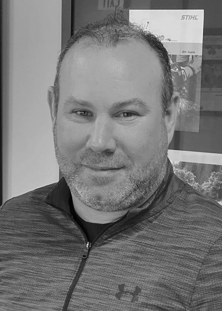 Headshot of man named Brad Clinton.